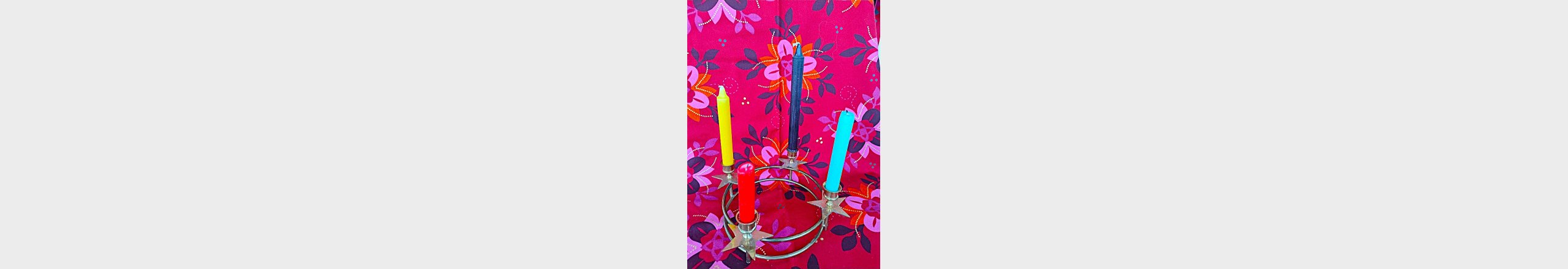 Gammel messing adventsstage