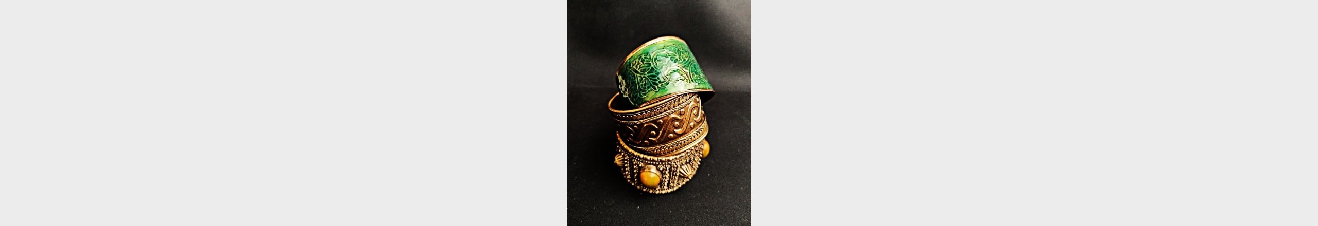 Etniske vintage armb&aring;nd