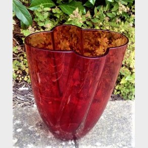 Rd rubin Holmegaard Gardenia vase