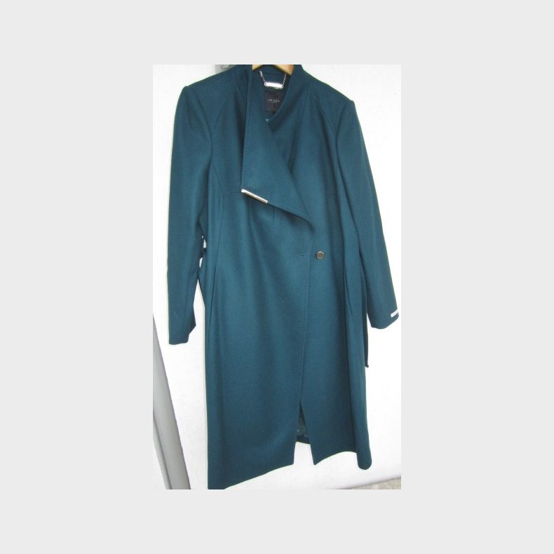 Ny Ted Baker uldfrakke