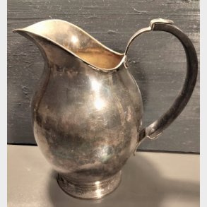 Forslvet vintage kande