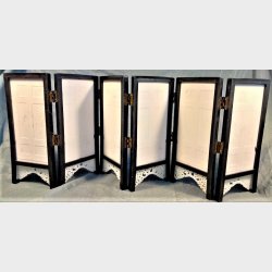 Kinesisk miniature skrm med paneler