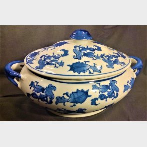 Kinesisk vintage fajanceterrin 