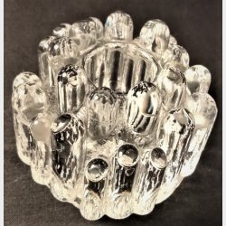 Kosta Boda Polar glas fyrfads- og lysestage