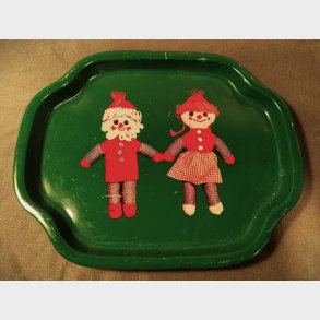 Lille grn vintage julebakke med nisser