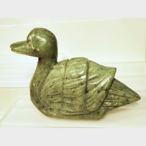 Grn udskret jade figur