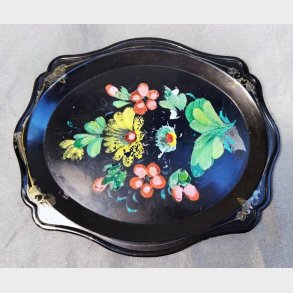 Russisk vintage bakke med hndmalet blomstermotiv