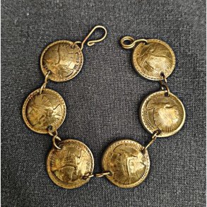 Souvenir armbnd med gamle mnter