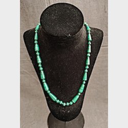 Grn vintage malakit halskde