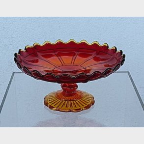 Rd antik glasopsats fra Fyens Glasvrk