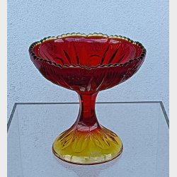 Rd antik glasopsats fra Fyens Glasvrk