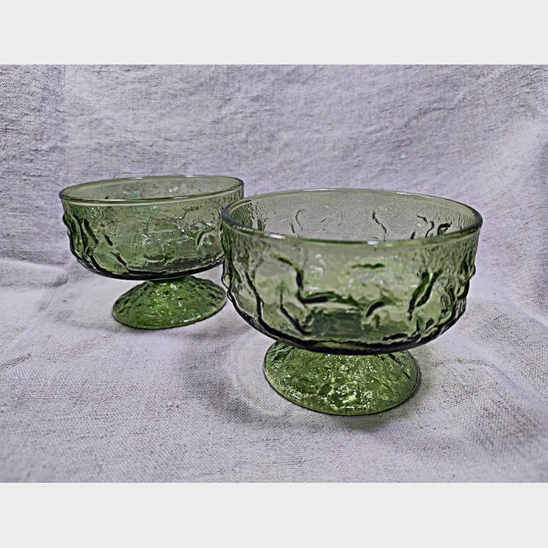 Gr�nt vintage glasservice: Dessertglas og lik�rglas