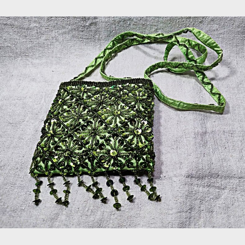 Lille gr�n pailletbesat skuldertaske