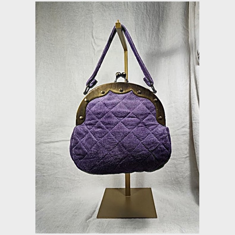 Lilla quiltet vintage ruskindstaske