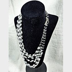 Flerstrenget vintage halsk�de