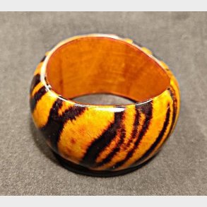 Vintage armb�nd / armring med tigerstriber