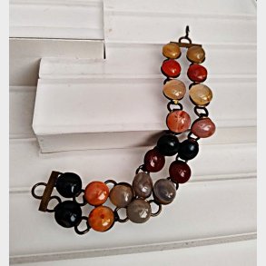 Vintage armb�nd med farvede agater