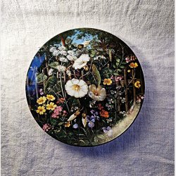 Vintage v�gplatte med vilde blomster