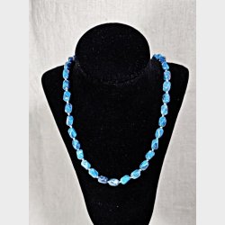 Turkis/bl� vintage halsk�de