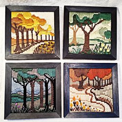 Broderede vintage billeder i rammer