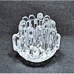 Kosta Boda Polar glas fyrfads- og lysestage