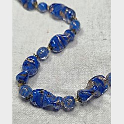 Bl� Murano halsk�de