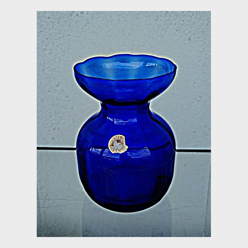 Koboltbl� Holmegaard blomsterl�g glas