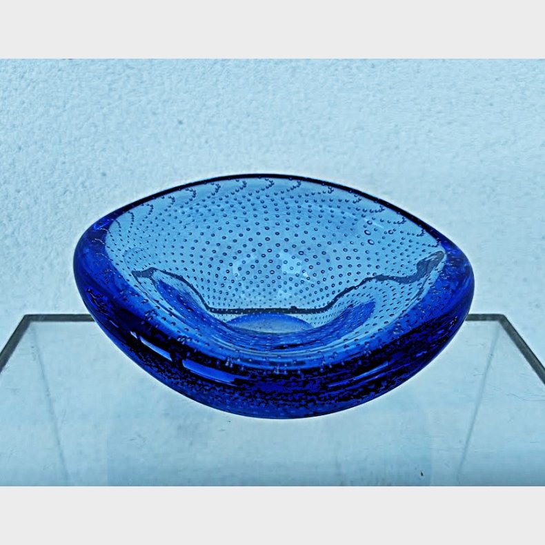 Bl� Murano glassk�l 