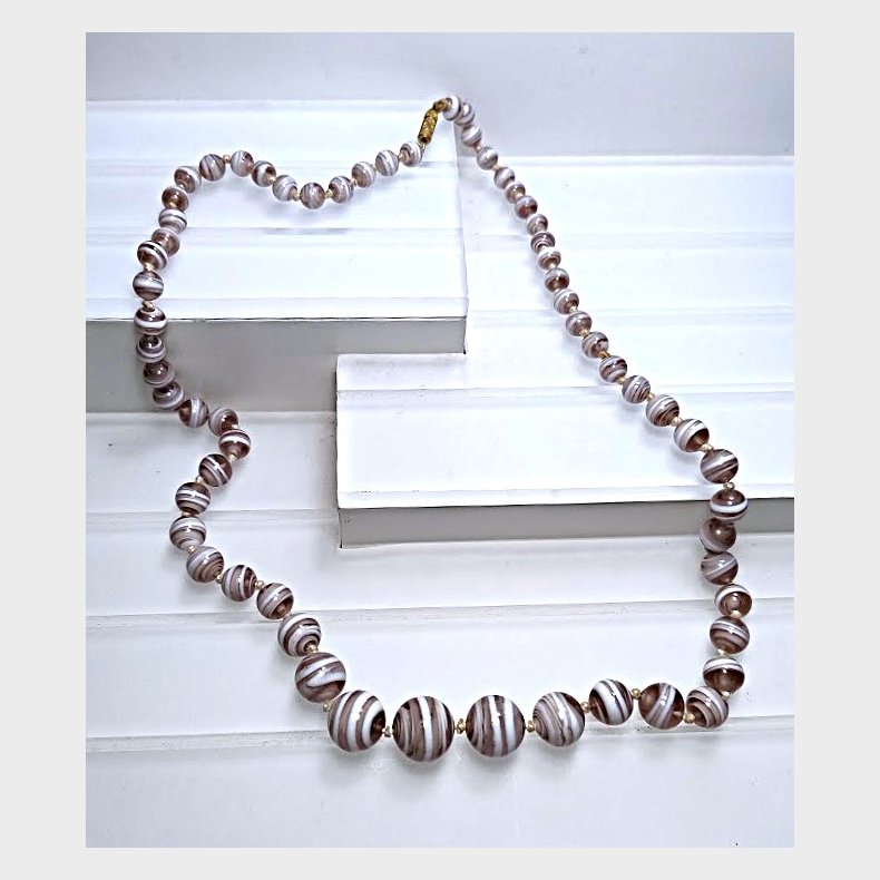 Klassisk Murano vintage halsk�de med stribede perler