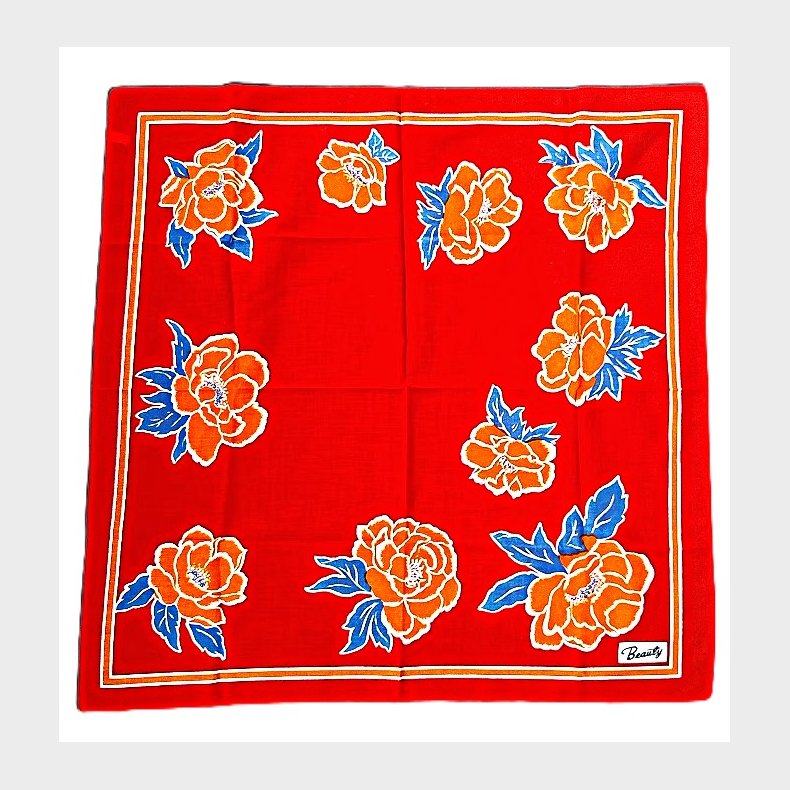 Vintage t�rkl�de med roser i nordisk design