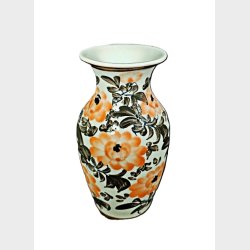 Kinesisk vintage vase med rosa blomster