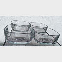 4 firkantede glassk�le