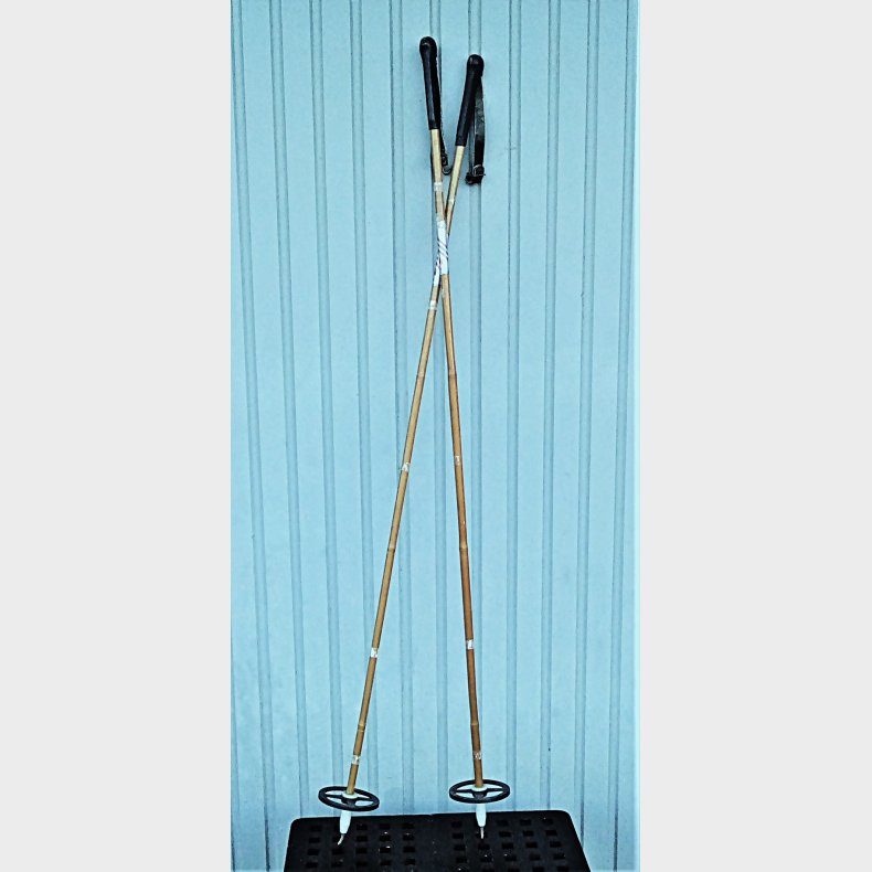 Gamle vintage bambus skistave